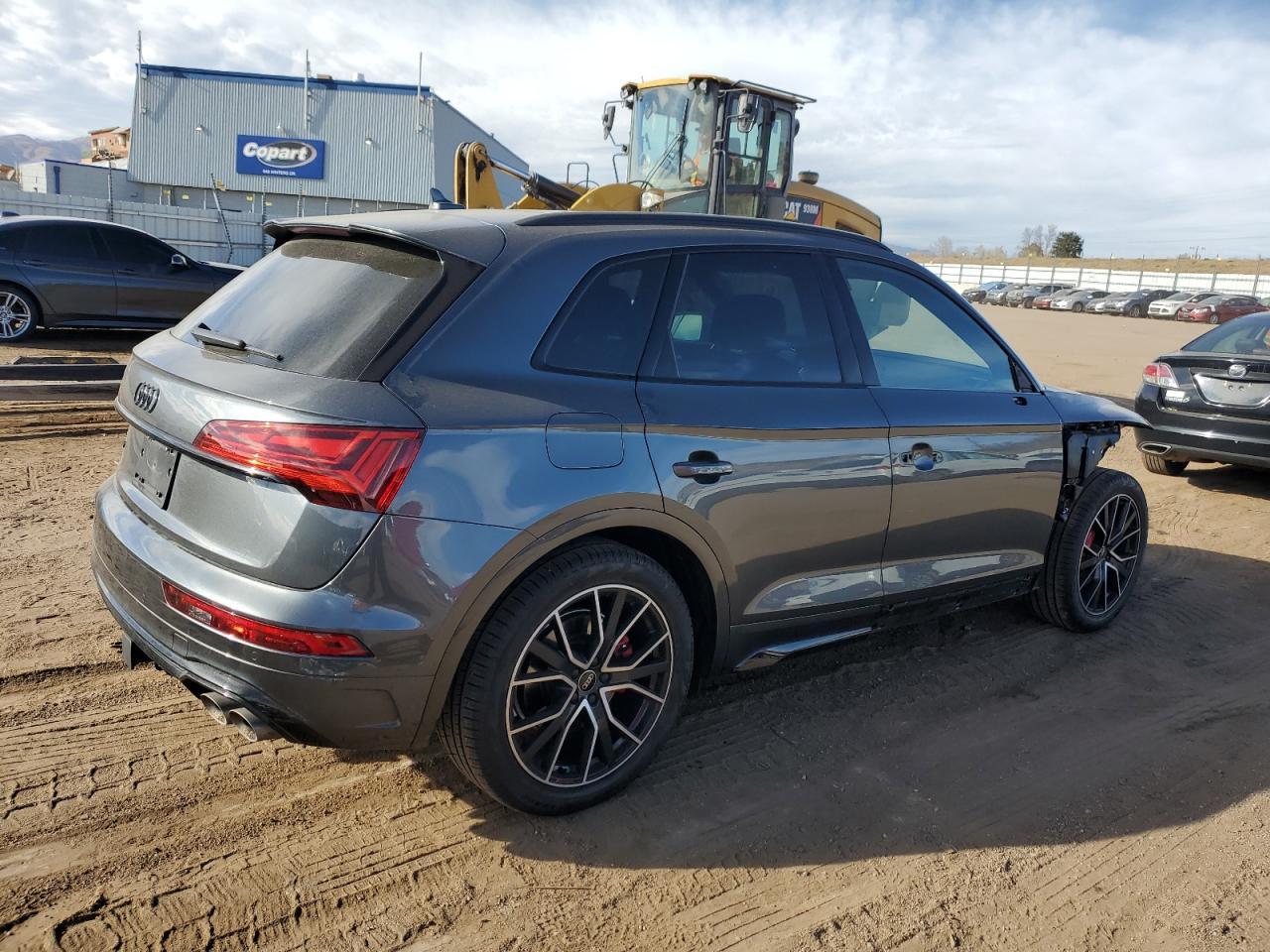2025 Audi Sq5 Premium Plus - Фото 3