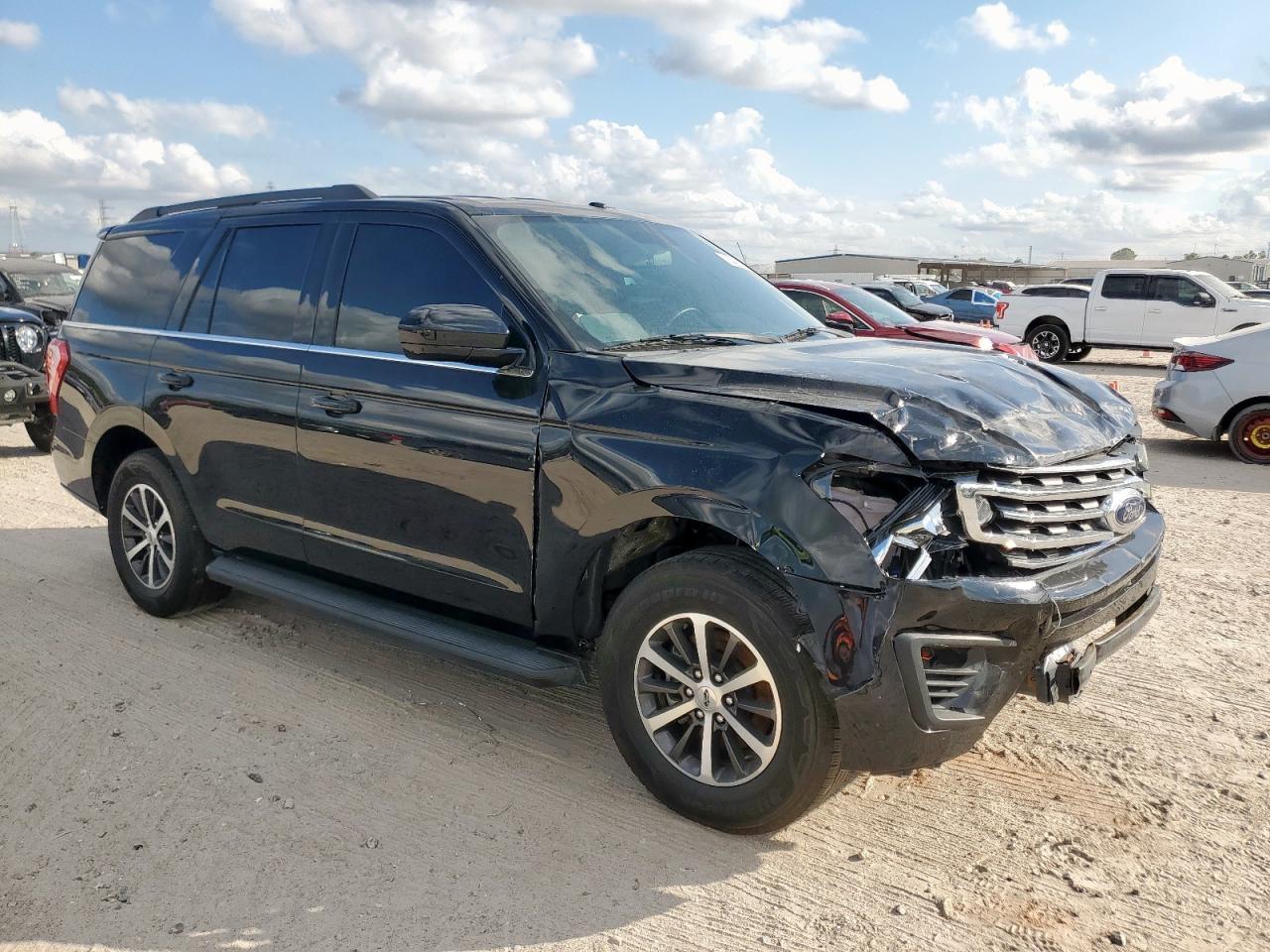 2018 Ford Expedition Xlt - Фото 4