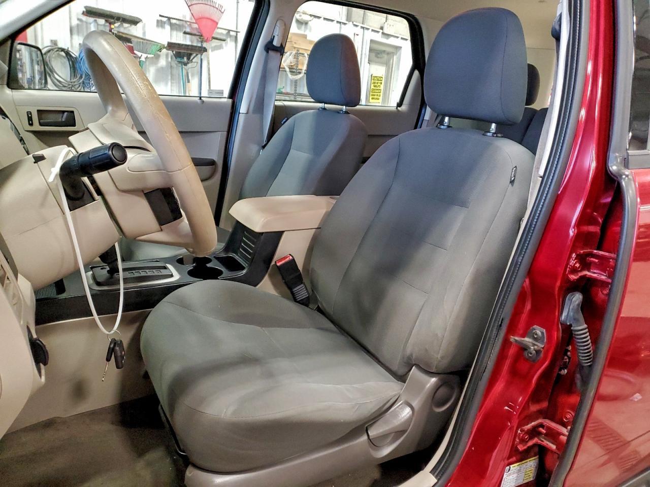 2008 Ford Escape Xls - Image 7