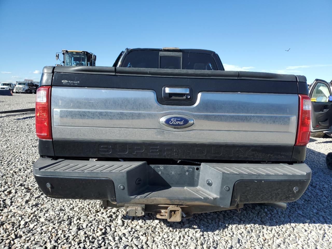 2015 Ford F350 Super Duty - Image 6