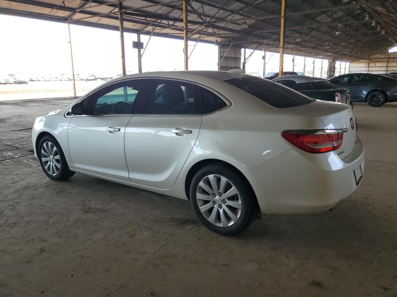 2016 Buick Verano - Фото 2