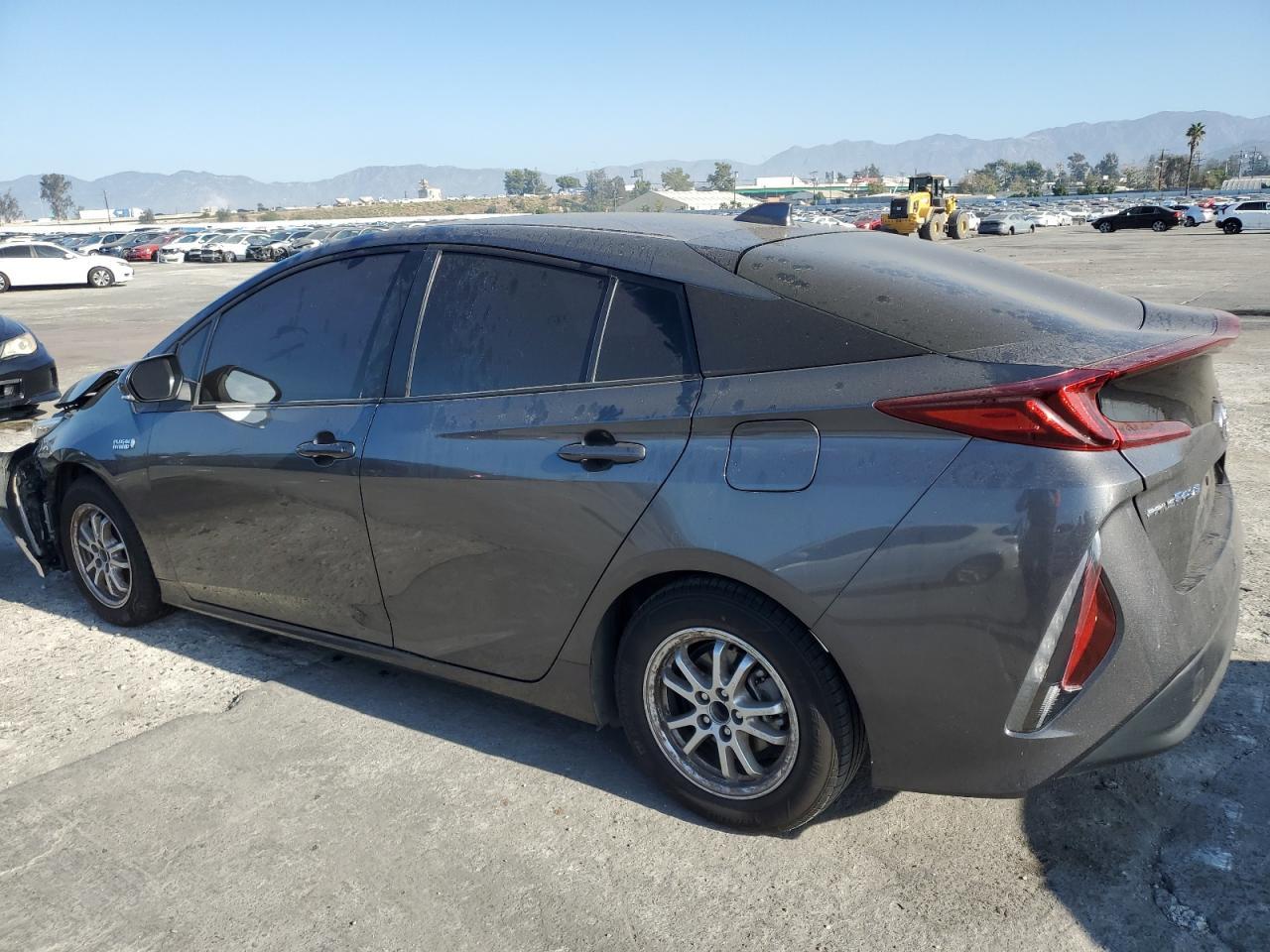 2022 Toyota Prius Prime Le - Фото 2