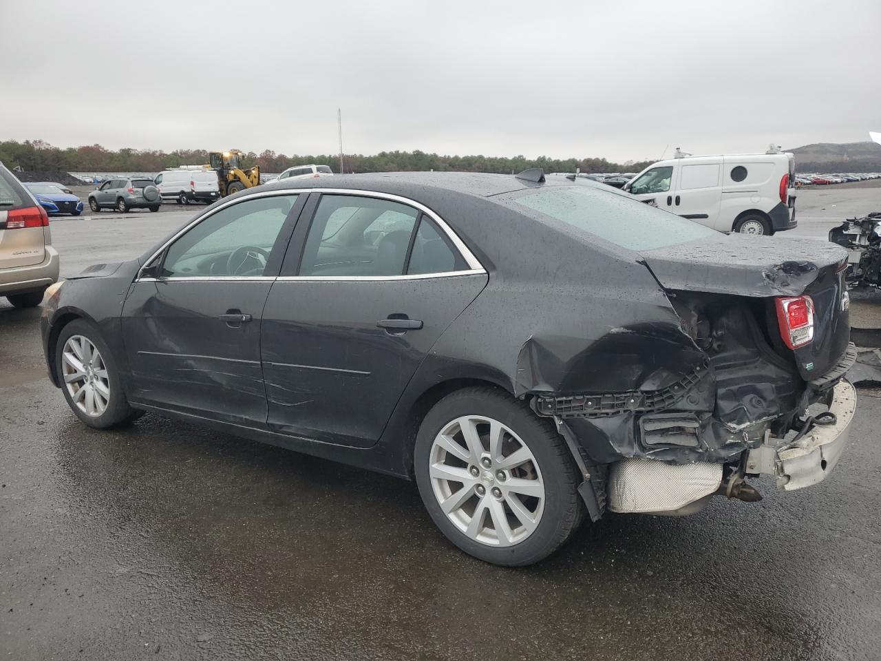 2014 Chevrolet Malibu 2Lt - Image 2