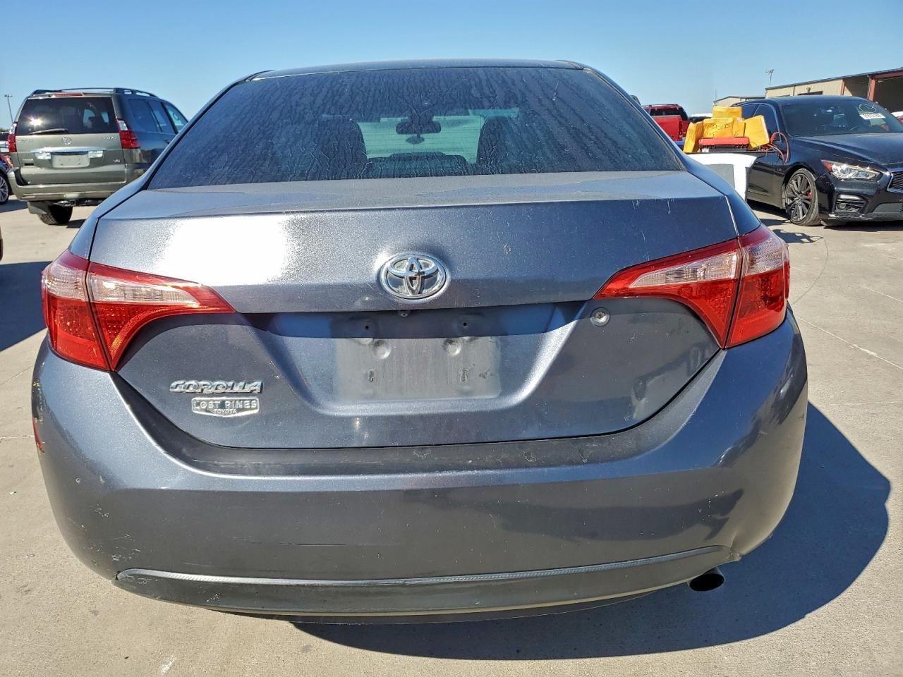 2017 Toyota Corolla L - Image 6