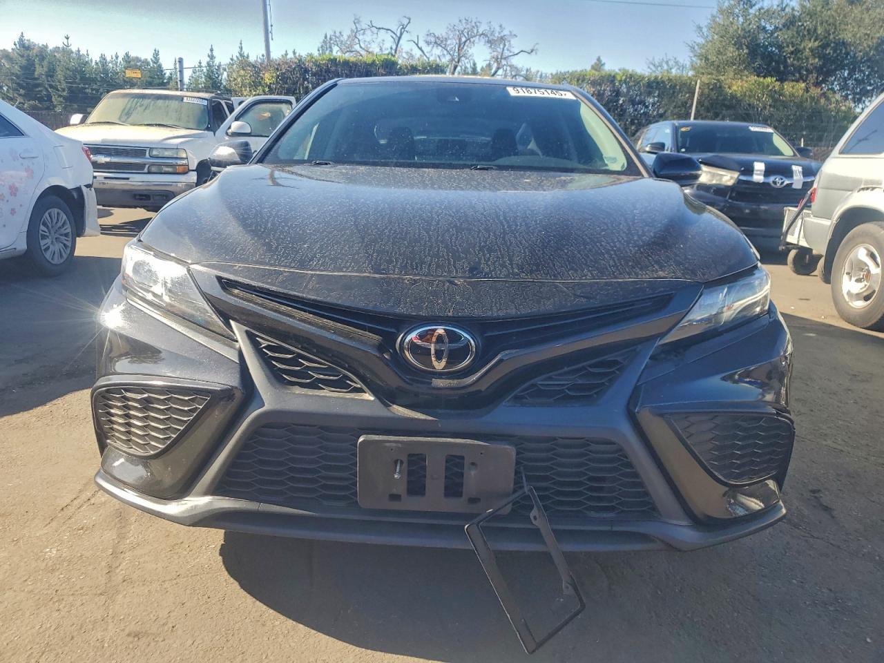 2021 Toyota Camry Se - Image 5