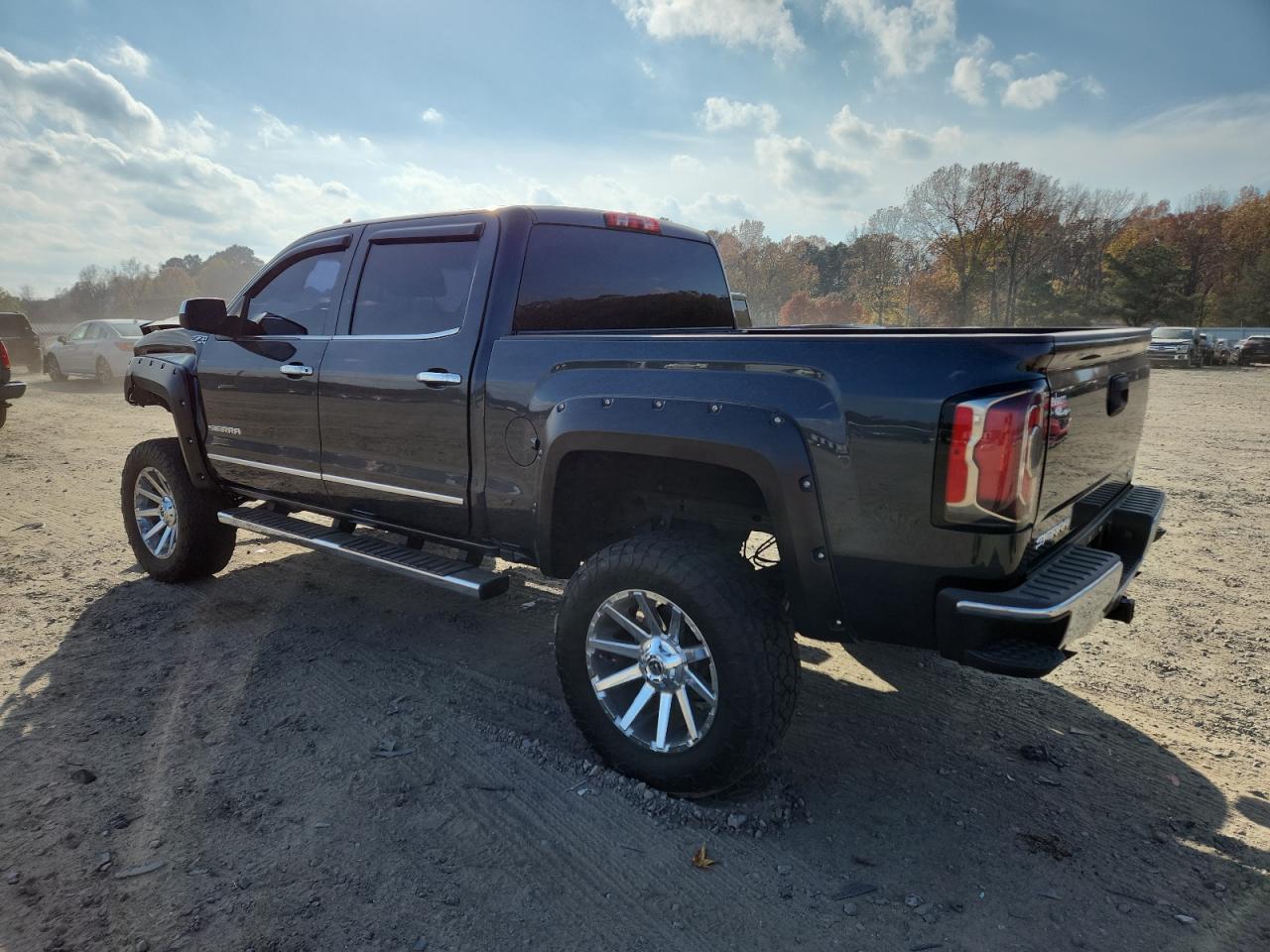 2018 GMC Sierra K1500 Slt - Фото 2