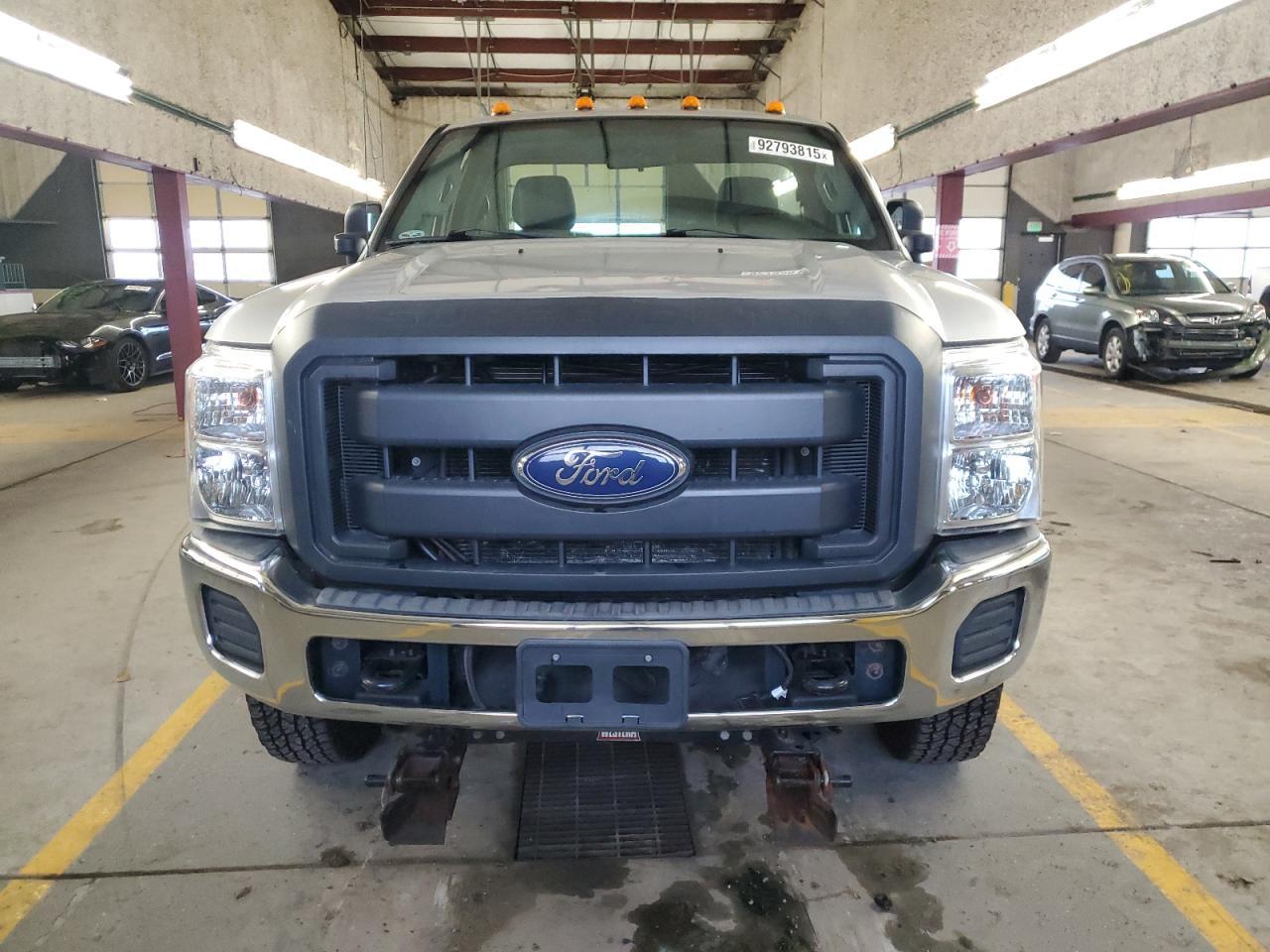 2015 Ford F250 Super Duty - Image 5