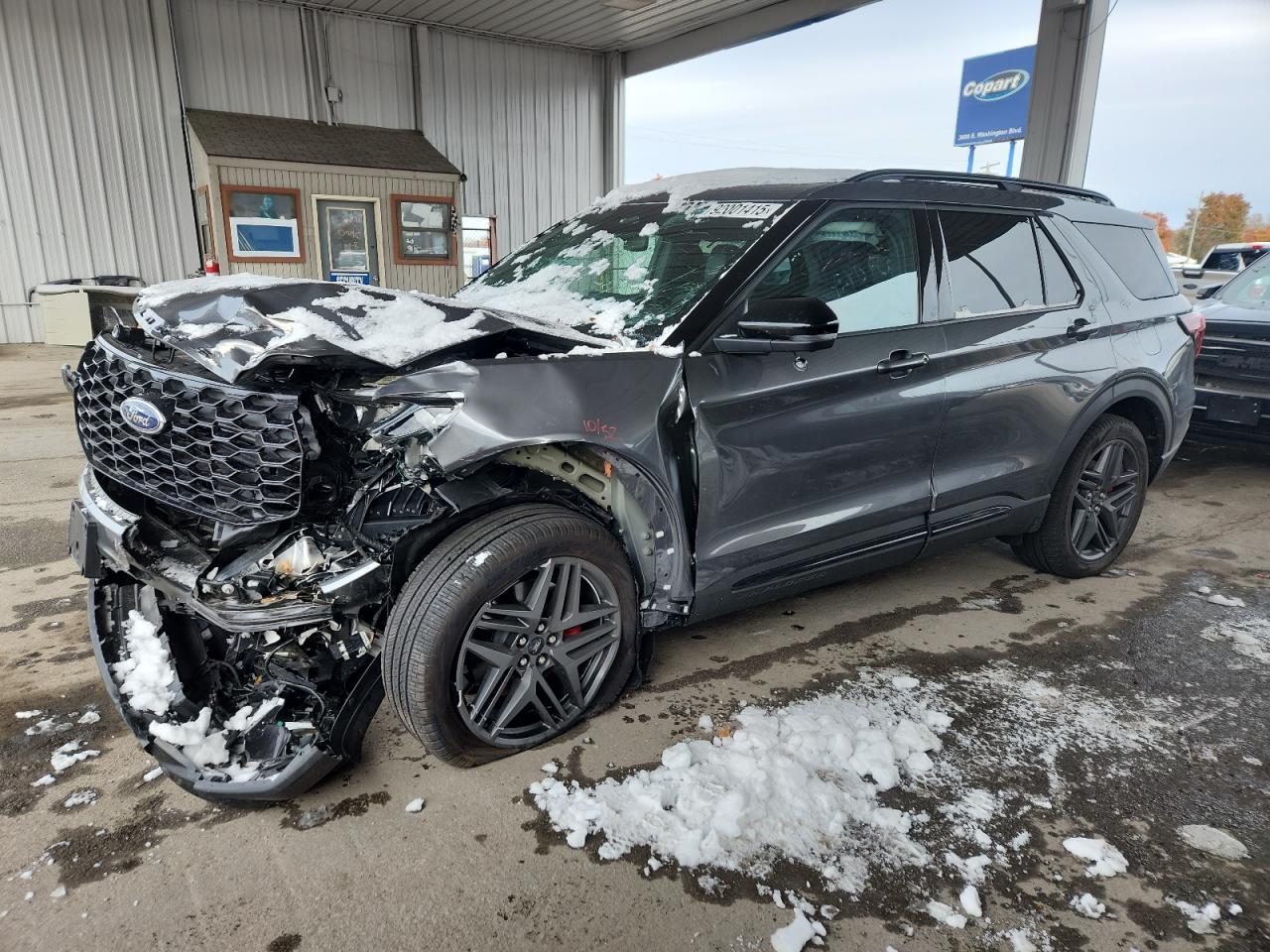 2025 Ford Explorer St-Line