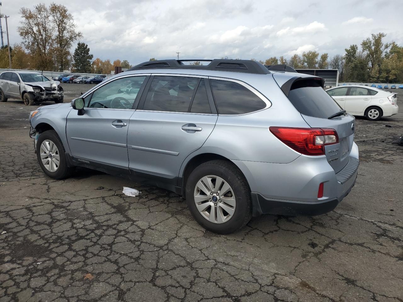 2017 Subaru Outback 2.5I Premium - Фото 2