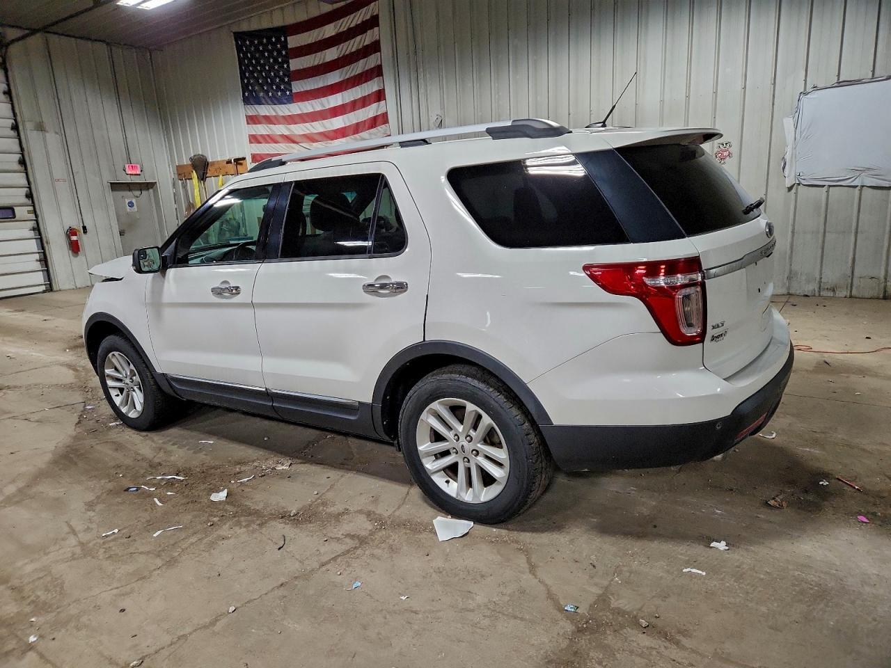 2012 Ford Explorer Xlt - Фото 2