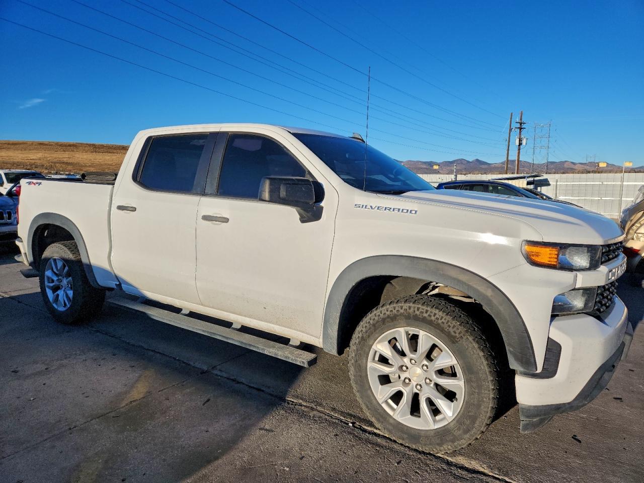 2020 Chevrolet Silverado K1500 Custom - Image 4