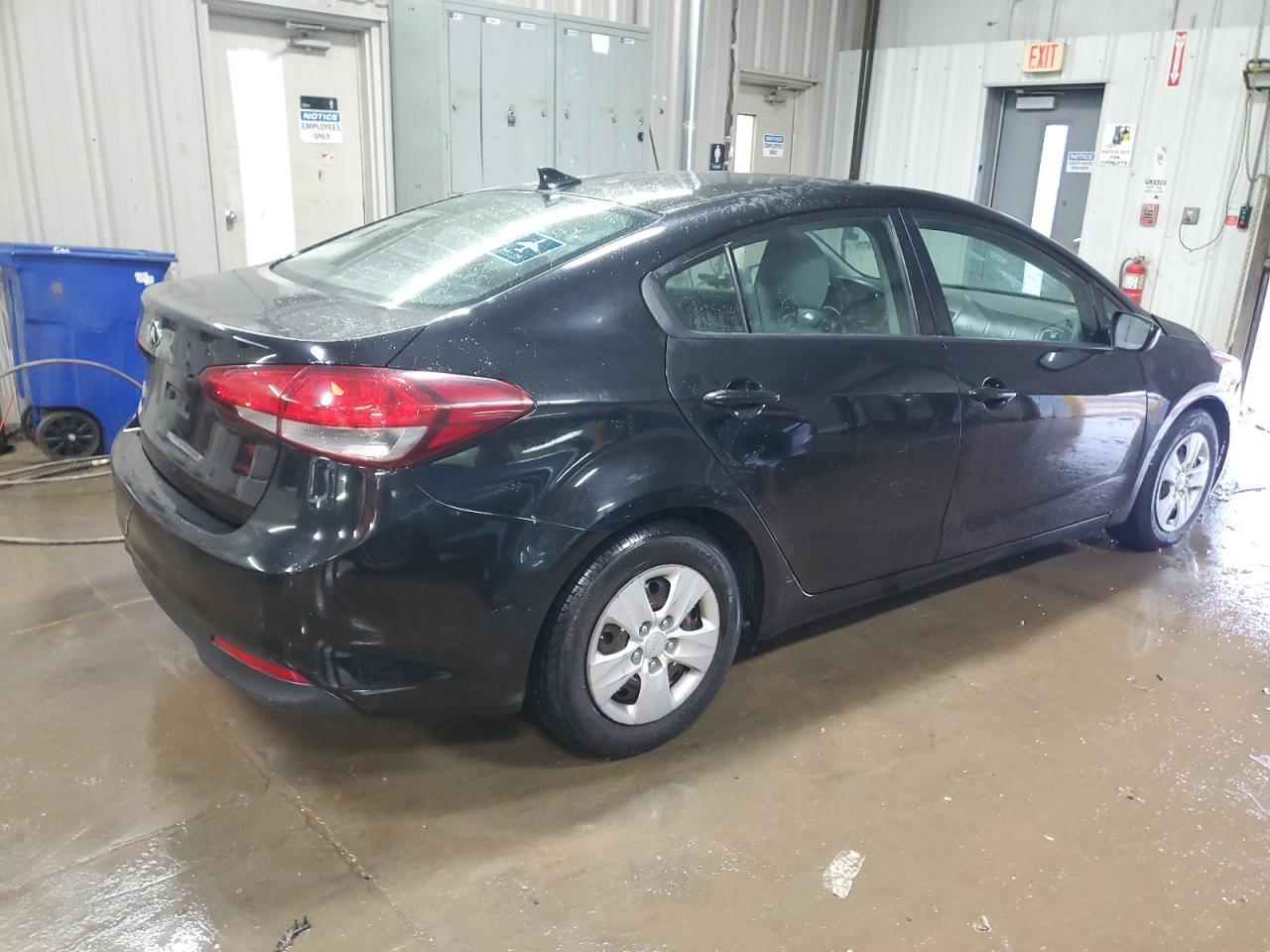 2017 Kia Forte Lx - Фото 3