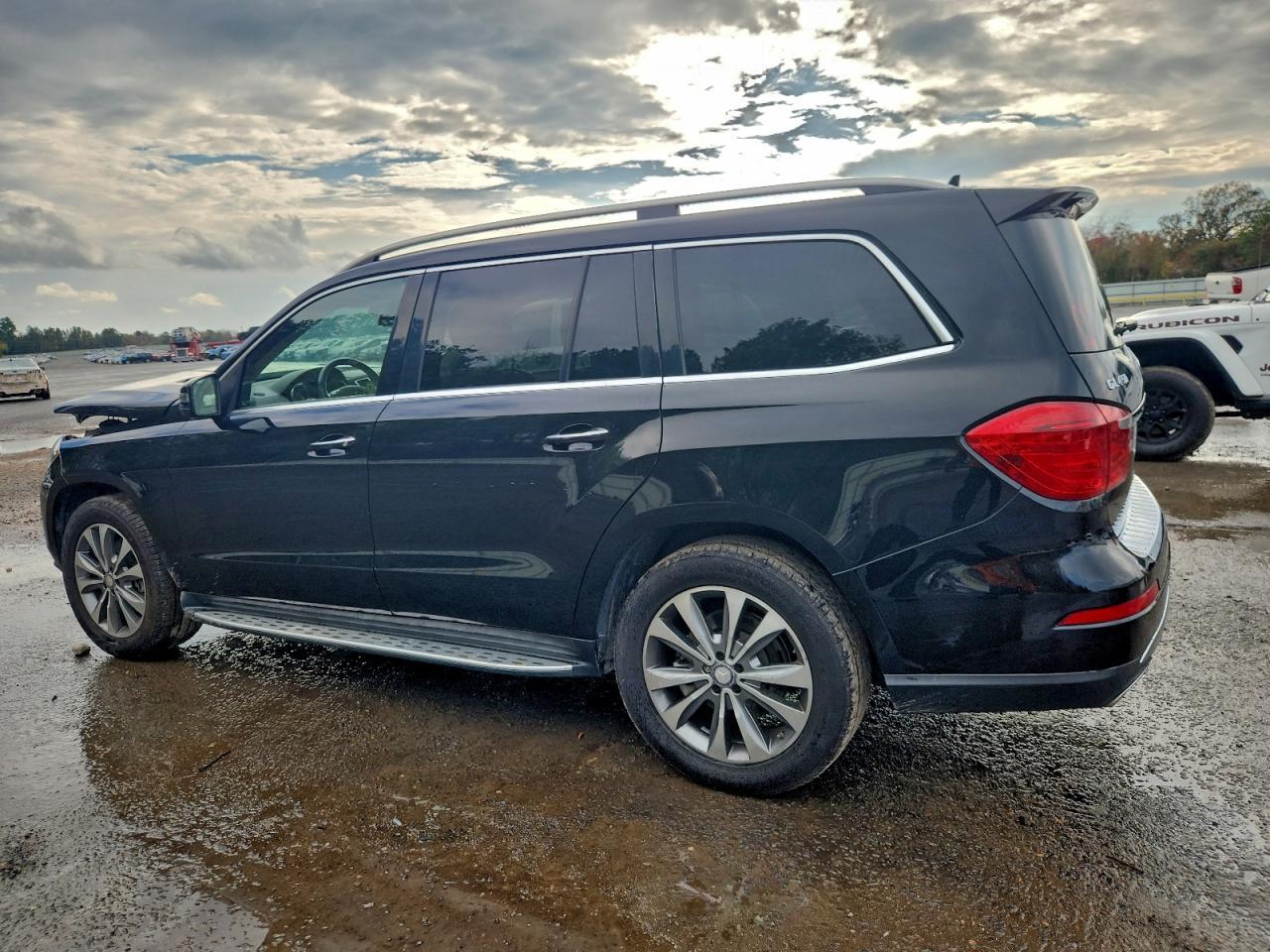 2015 Mercedes-Benz Gl 450 4Matic - Фото 2