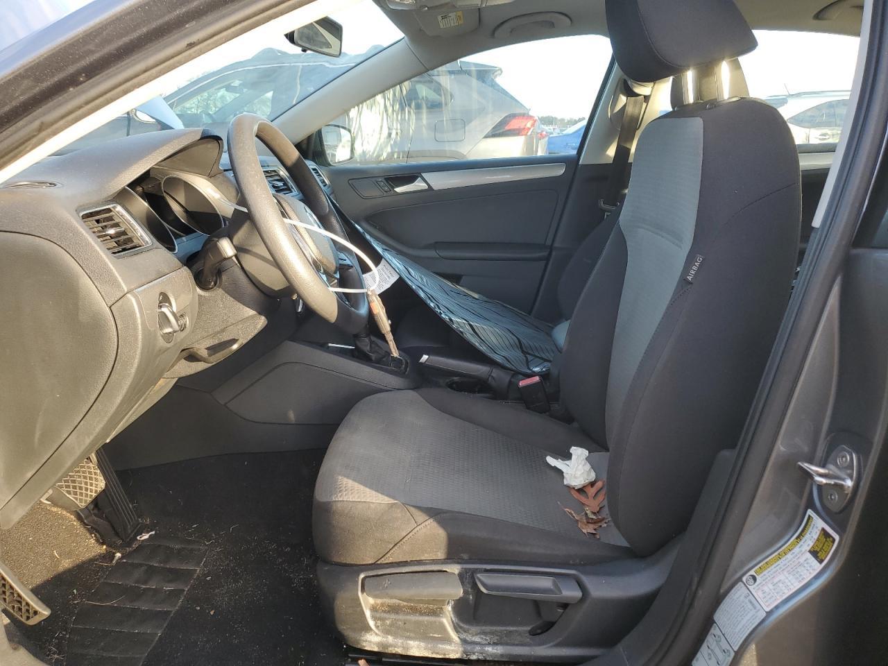 2017 Volkswagen Jetta S - Фото 7