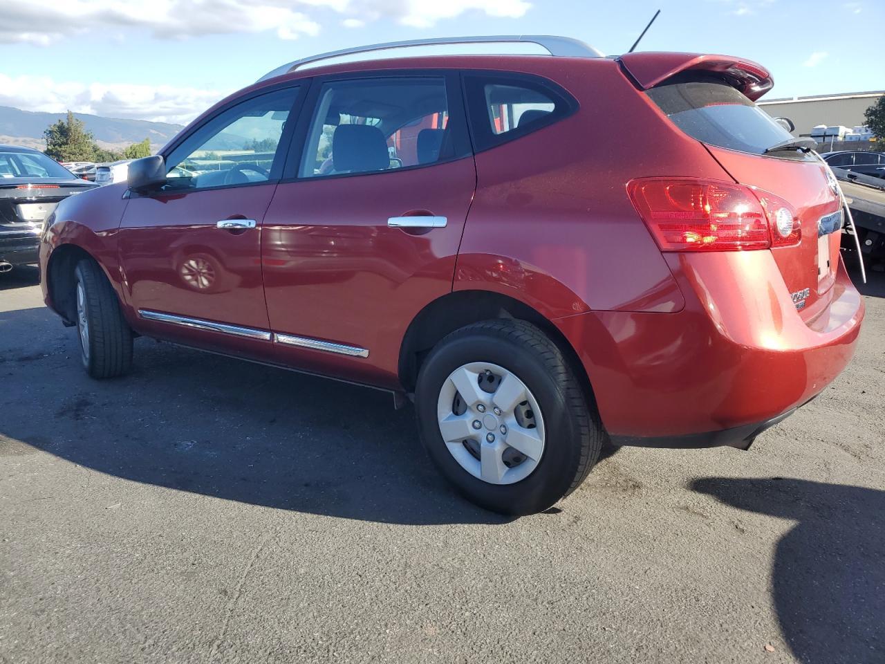 2015 Nissan Rogue Select S - Image 2