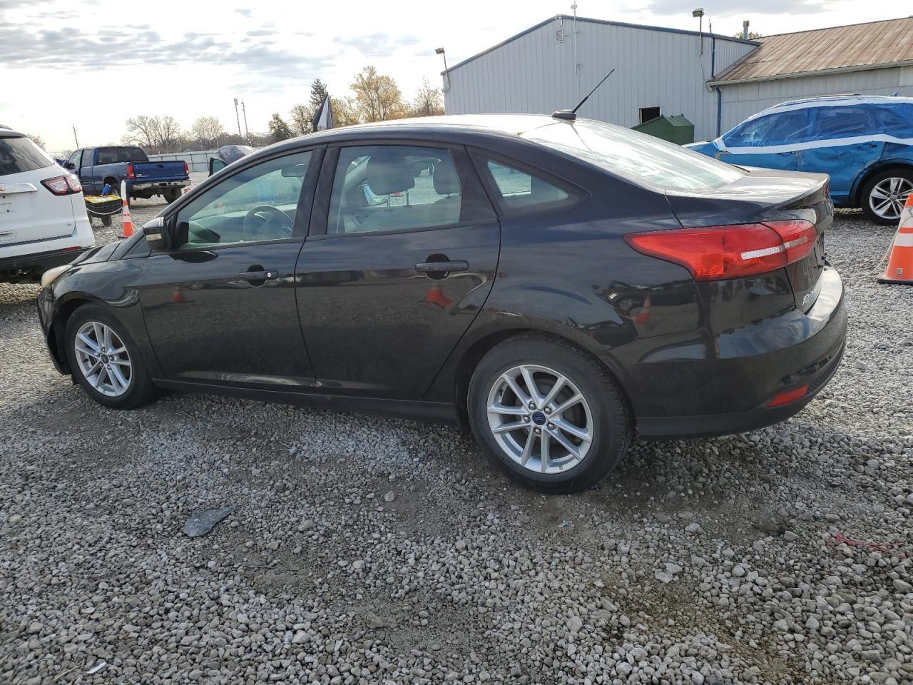 2015 Ford Focus Se - Image 2