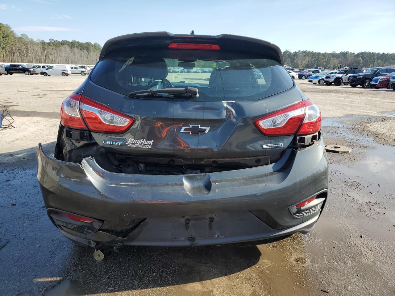 2018 Chevrolet Cruze Premier - Фото 6