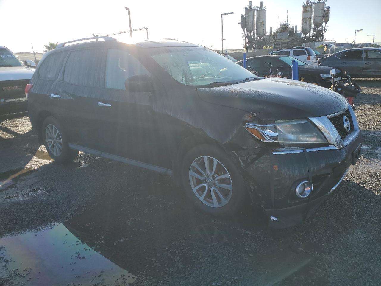 2016 Nissan Pathfinder S - Фото 4