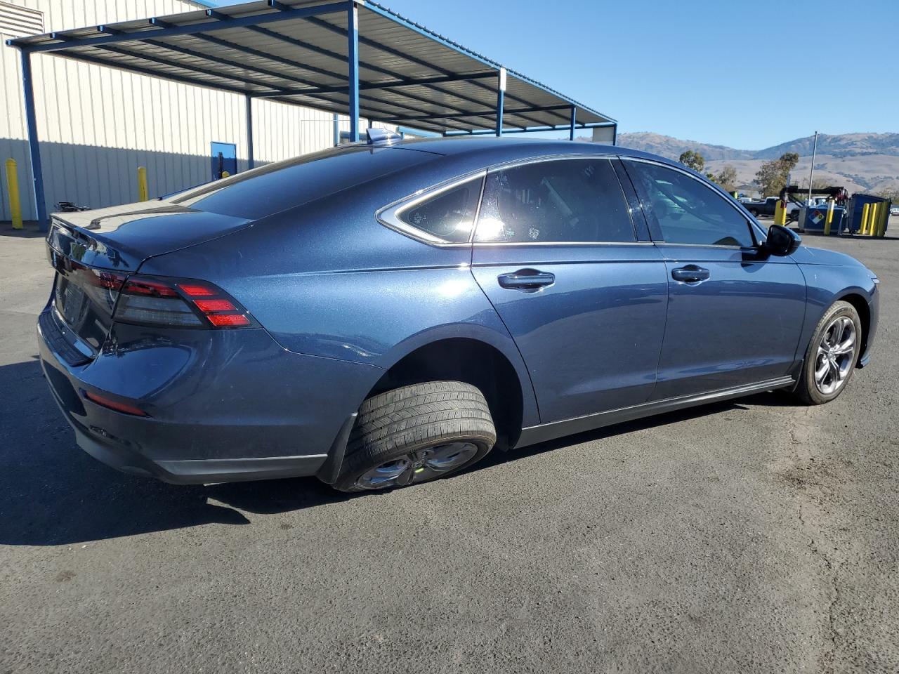2023 Honda Accord Ex - Фото 3