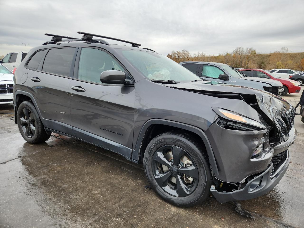 2016 Jeep Cherokee Latitude - Фото 4