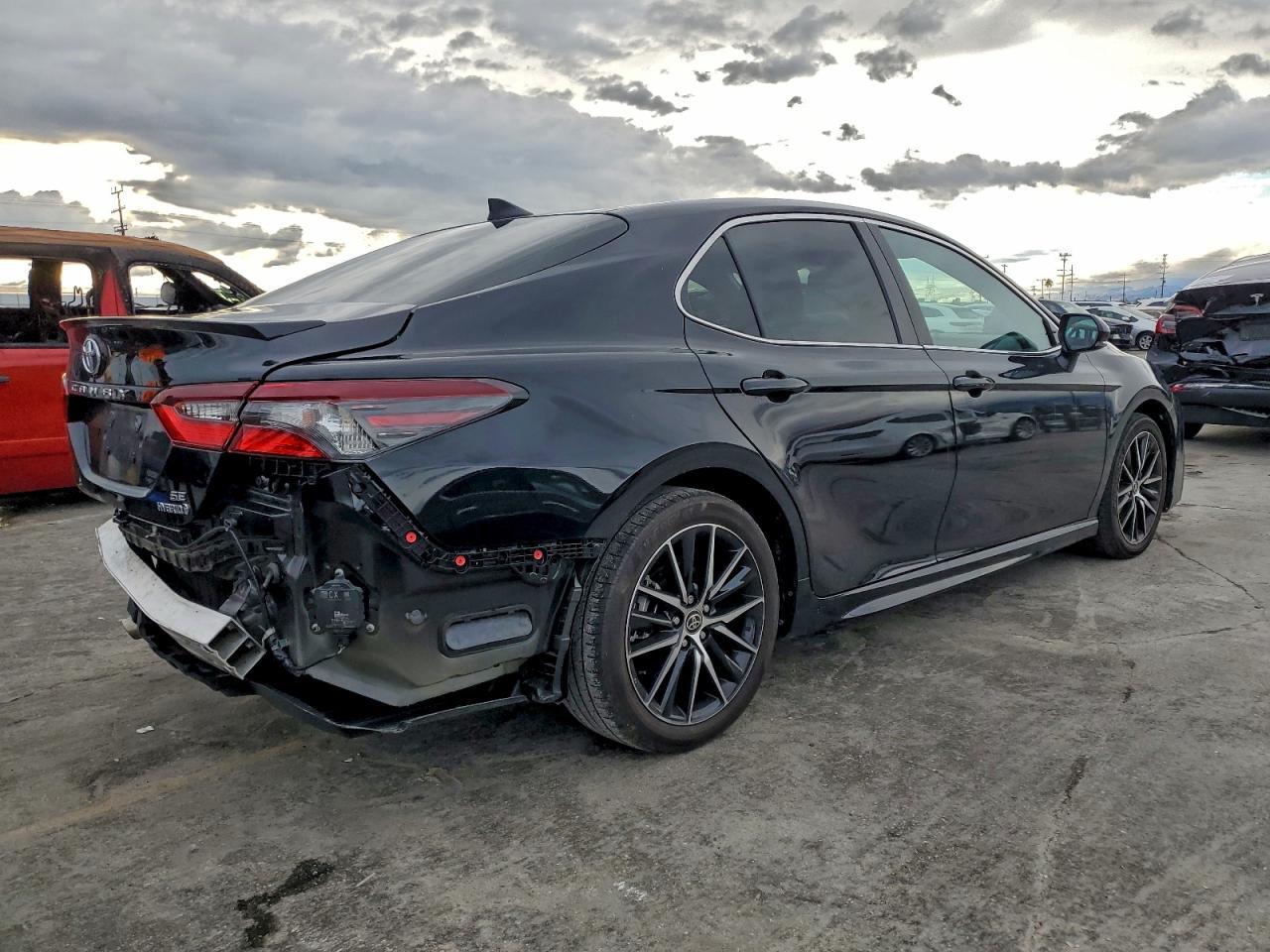 2024 Toyota Camry Se Night Shade - Image 3