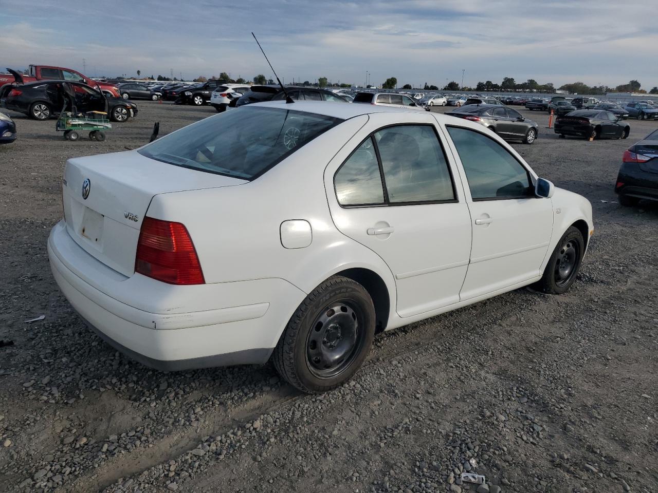 2001 Volkswagen Jetta Gls - Фото 3