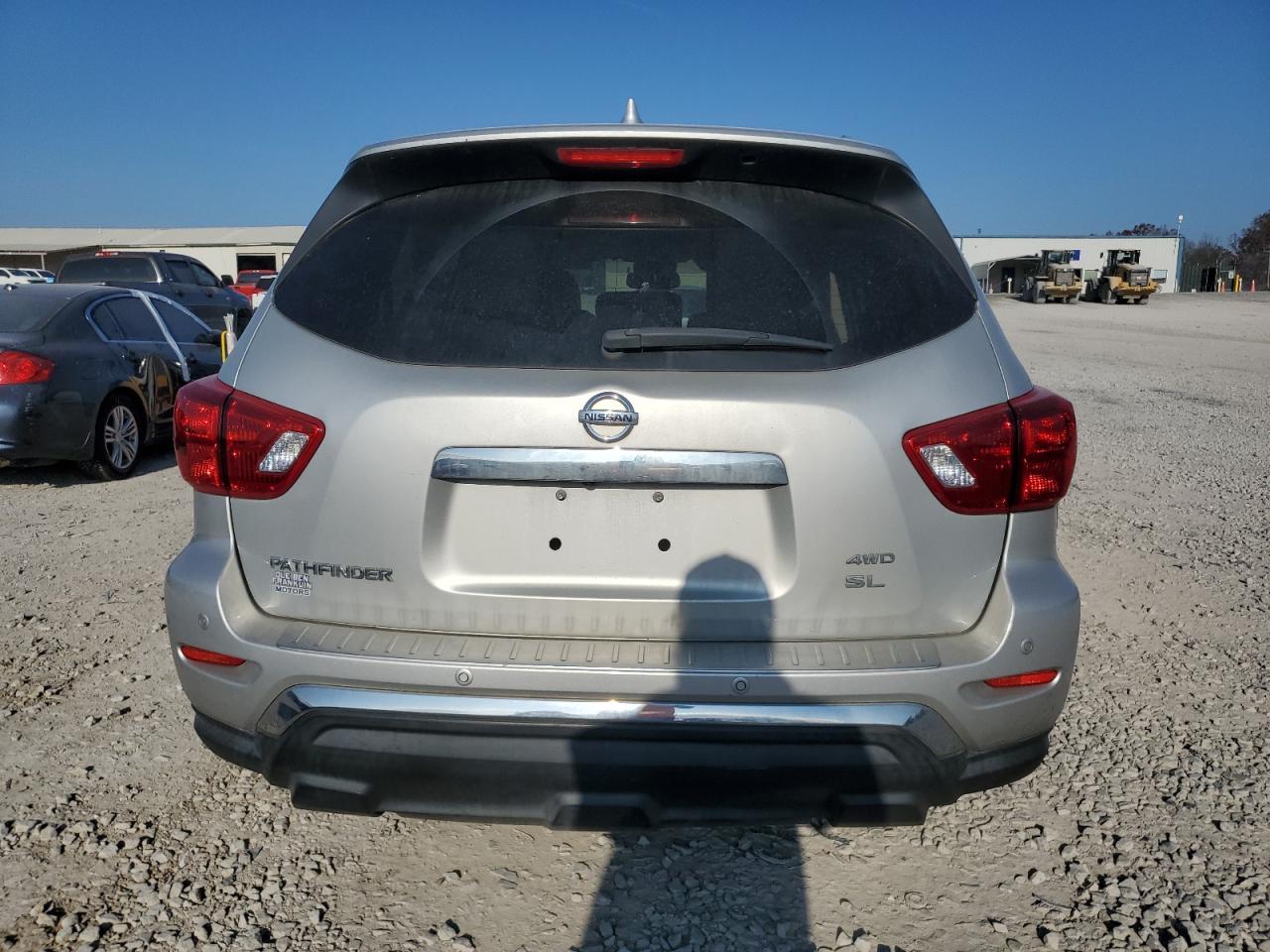 2020 Nissan Pathfinder Sl - Фото 6