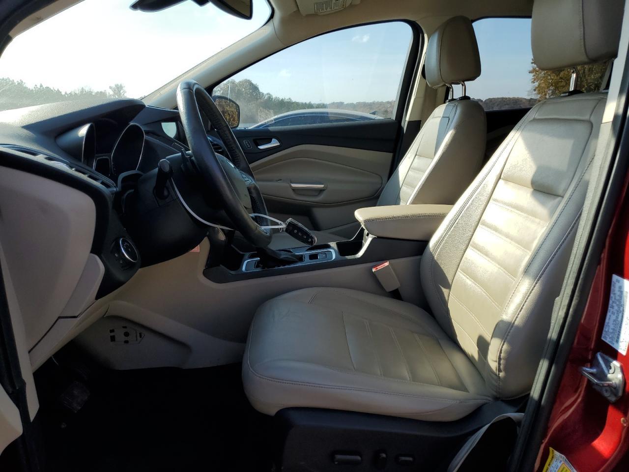 2017 Ford Escape Titanium - Image 7