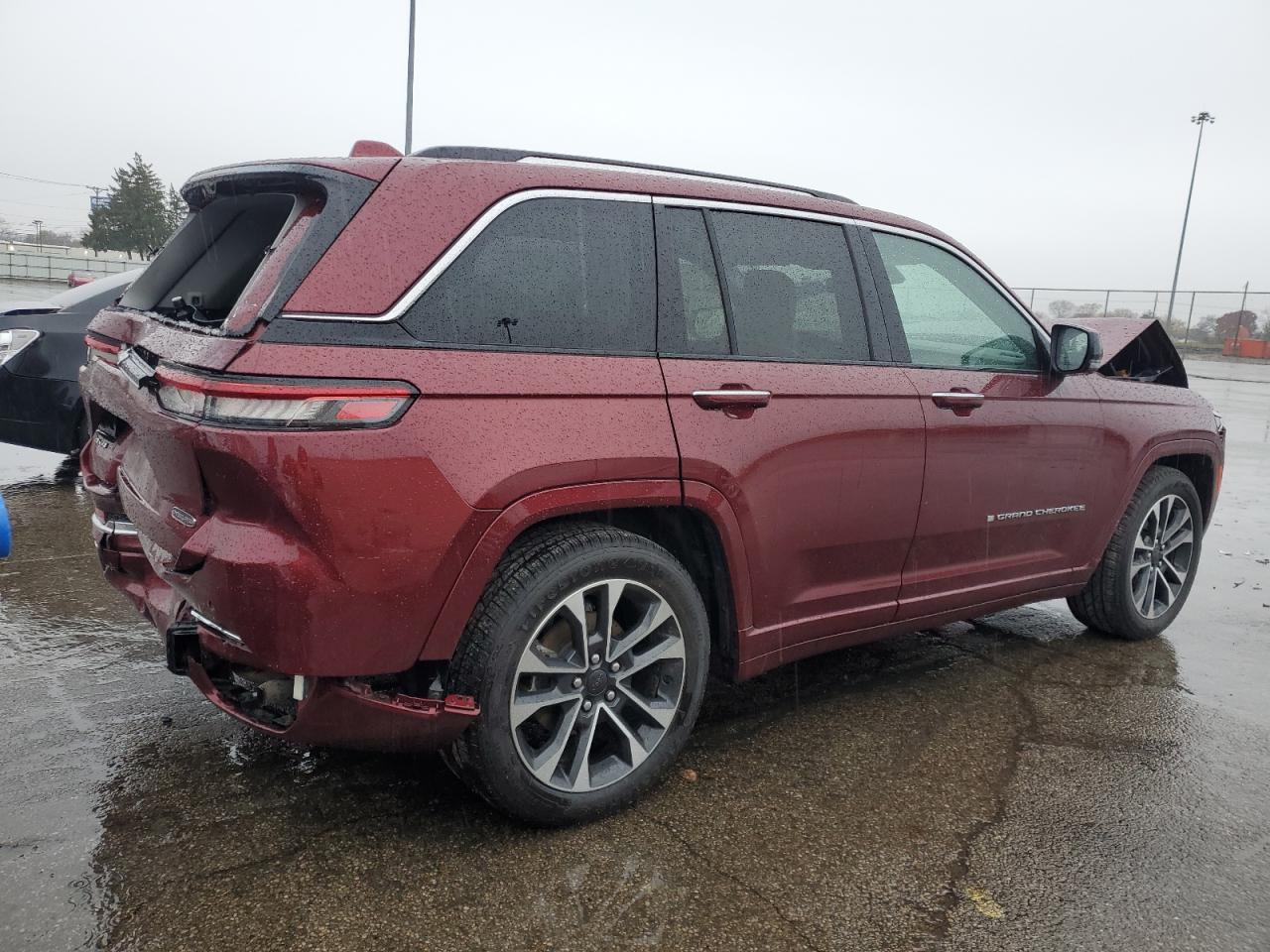 2022 Jeep Grand Cherokee Overland - Фото 3