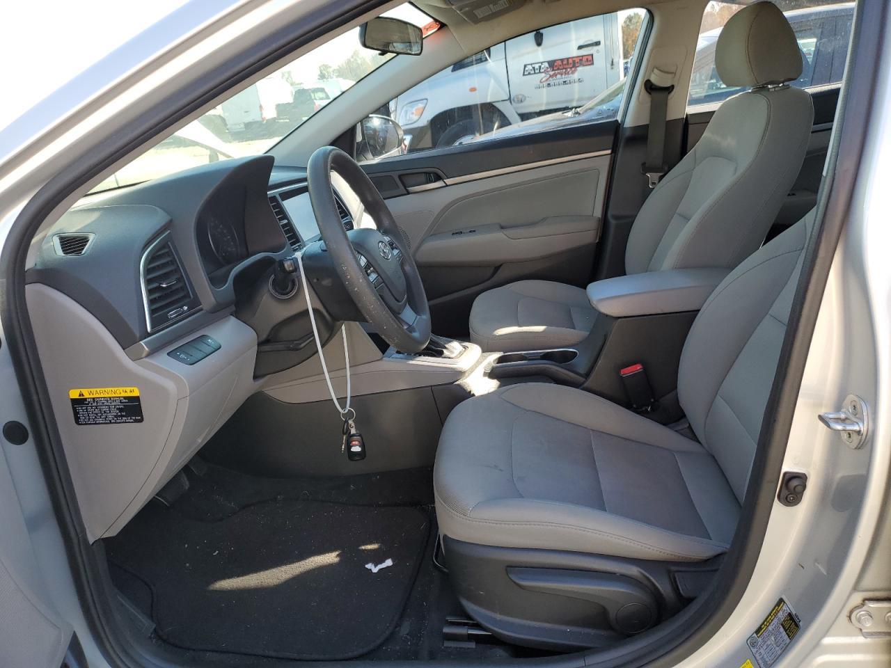 2017 Hyundai Elantra Se - Фото 7