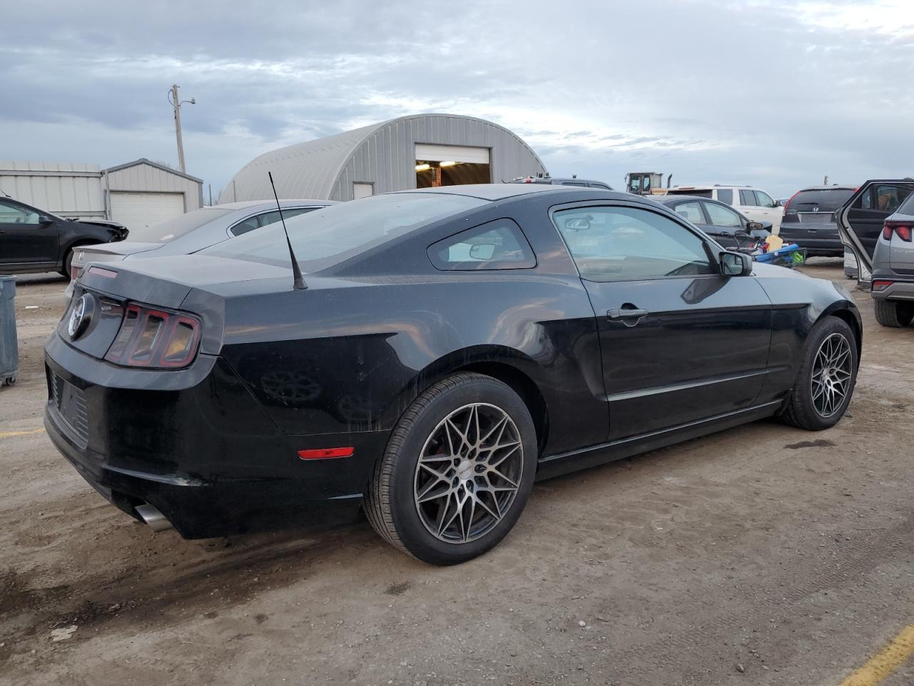 2014 Ford Mustang - Image 3