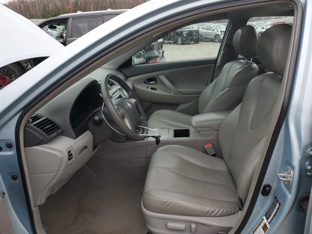 2009 Toyota Camry Base - Image 7