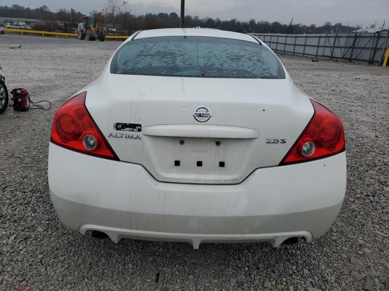 2012 Nissan Altima S - Image 6