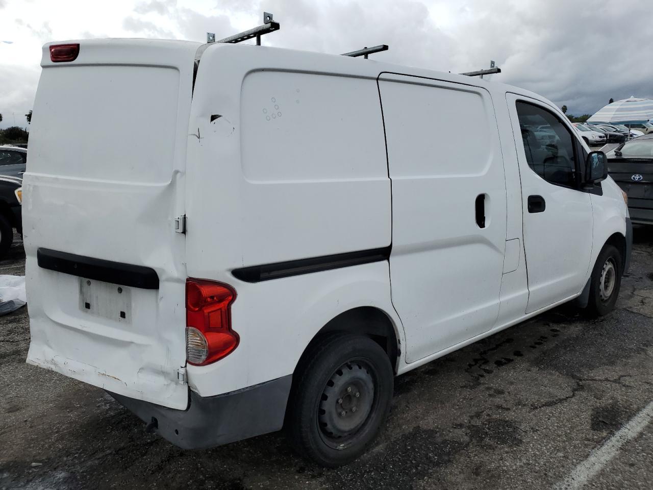 2017 Nissan Nv 200 Delivery Van - Image 3