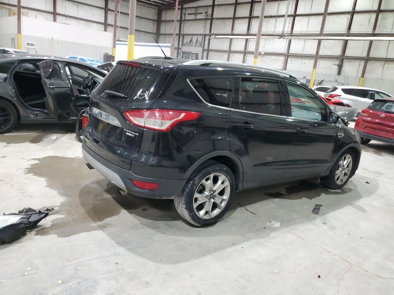 2015 Ford Escape Titanium - Фото 3