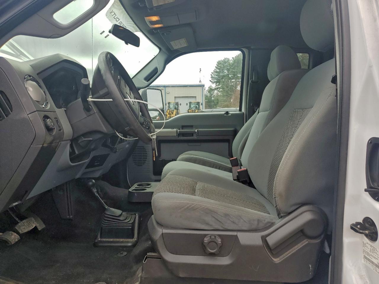 2015 Ford F250 Super Duty - Фото 7