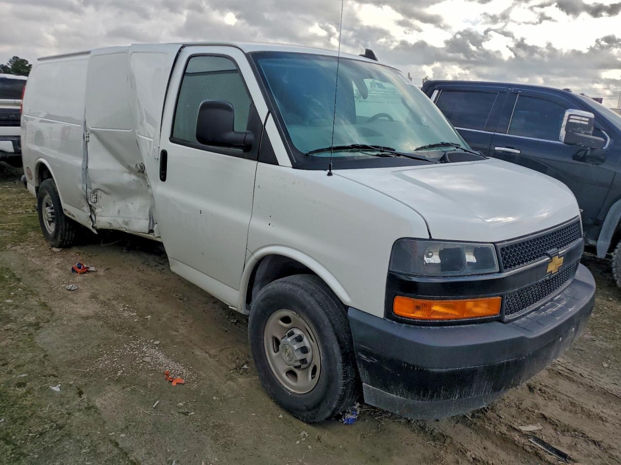 2023 Chevrolet Express 2500 Cargo Ext Utility / Service Van - Фото 4