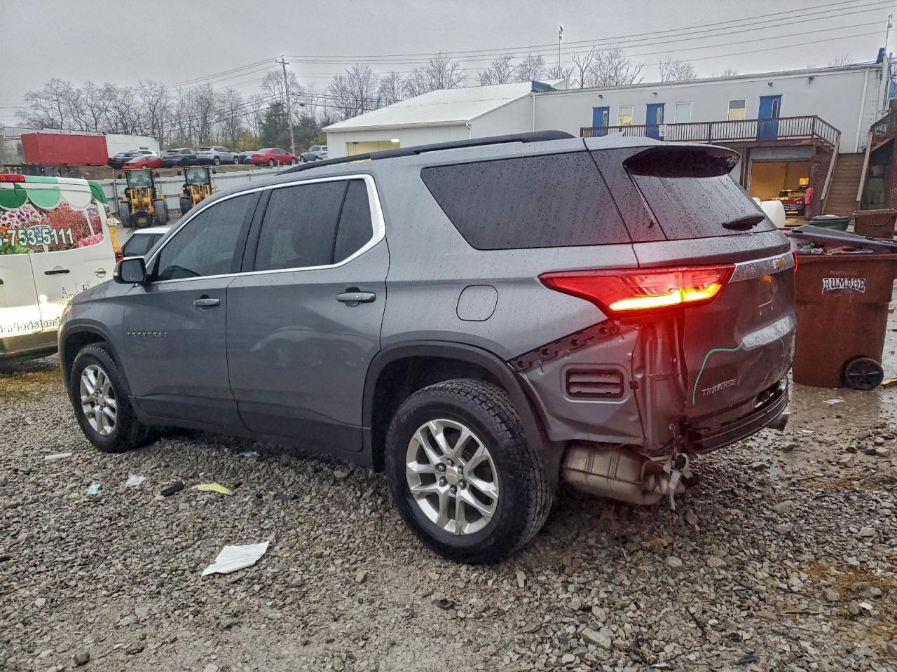 2020 Chevrolet Traverse Lt - Image 2