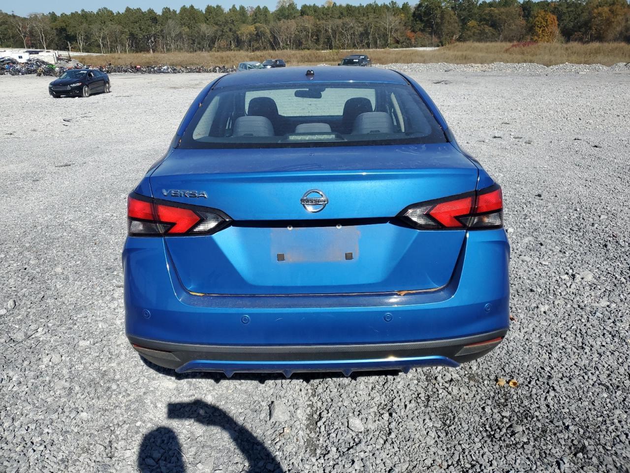 2020 Nissan Versa S - Image 6