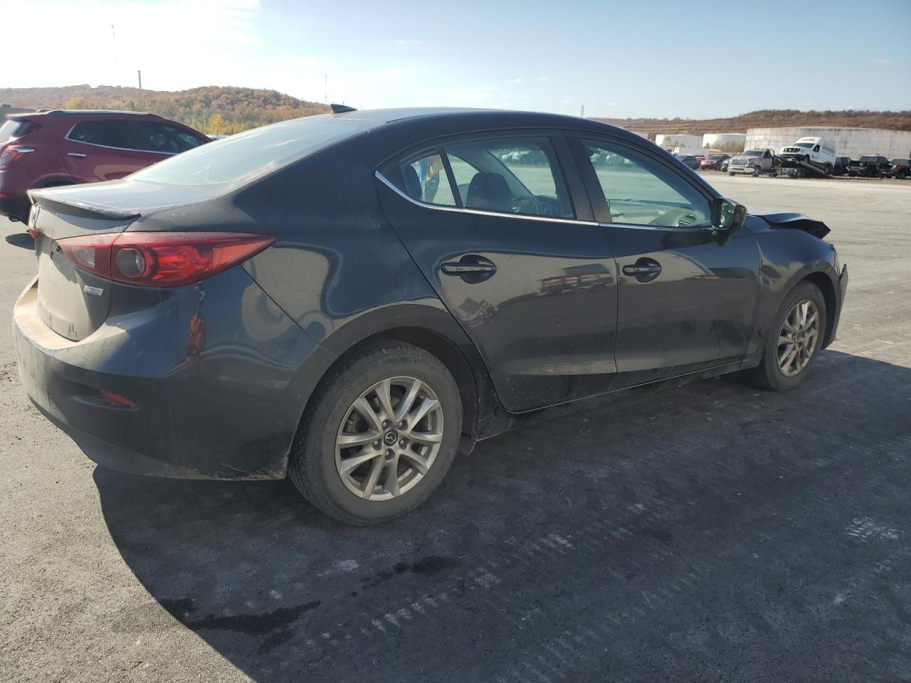2016 Mazda 3 Touring - Фото 3