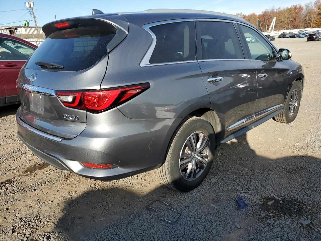 2018 Infiniti Qx60 - Image 3