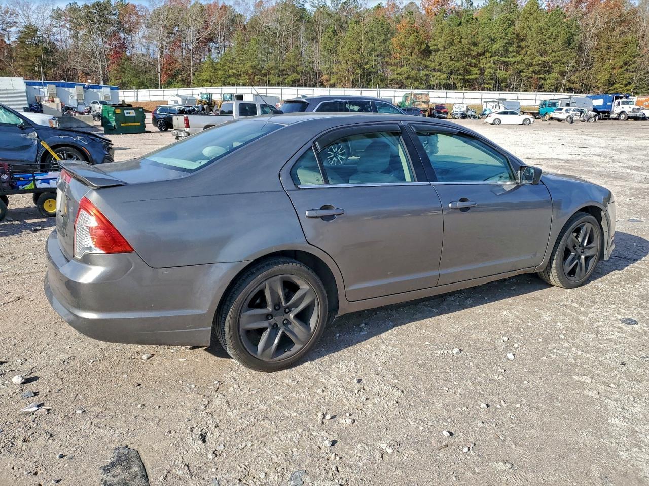2010 Ford Fusion Se - Фото 3