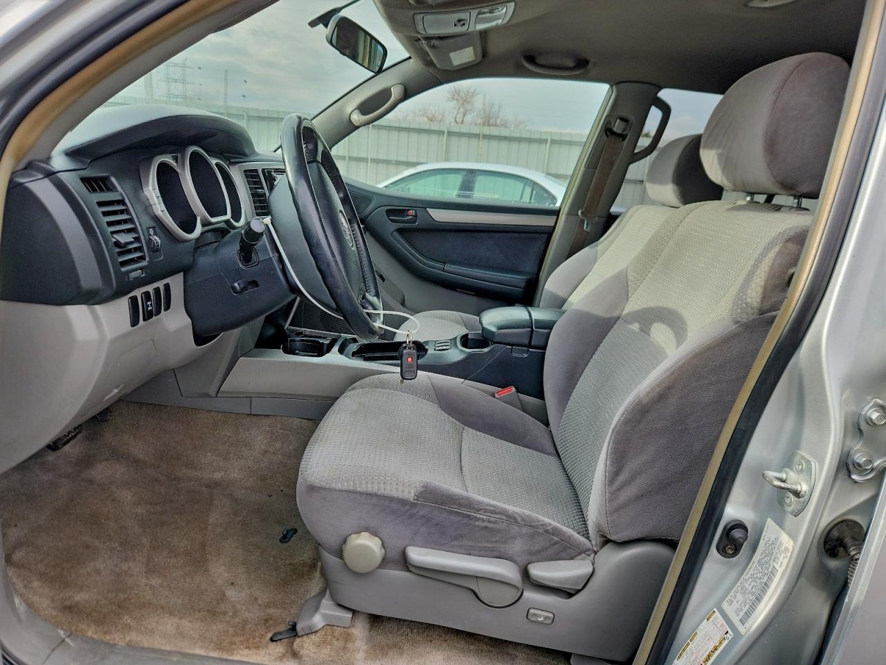 2004 Toyota 4Runner Sr5 - Фото 7