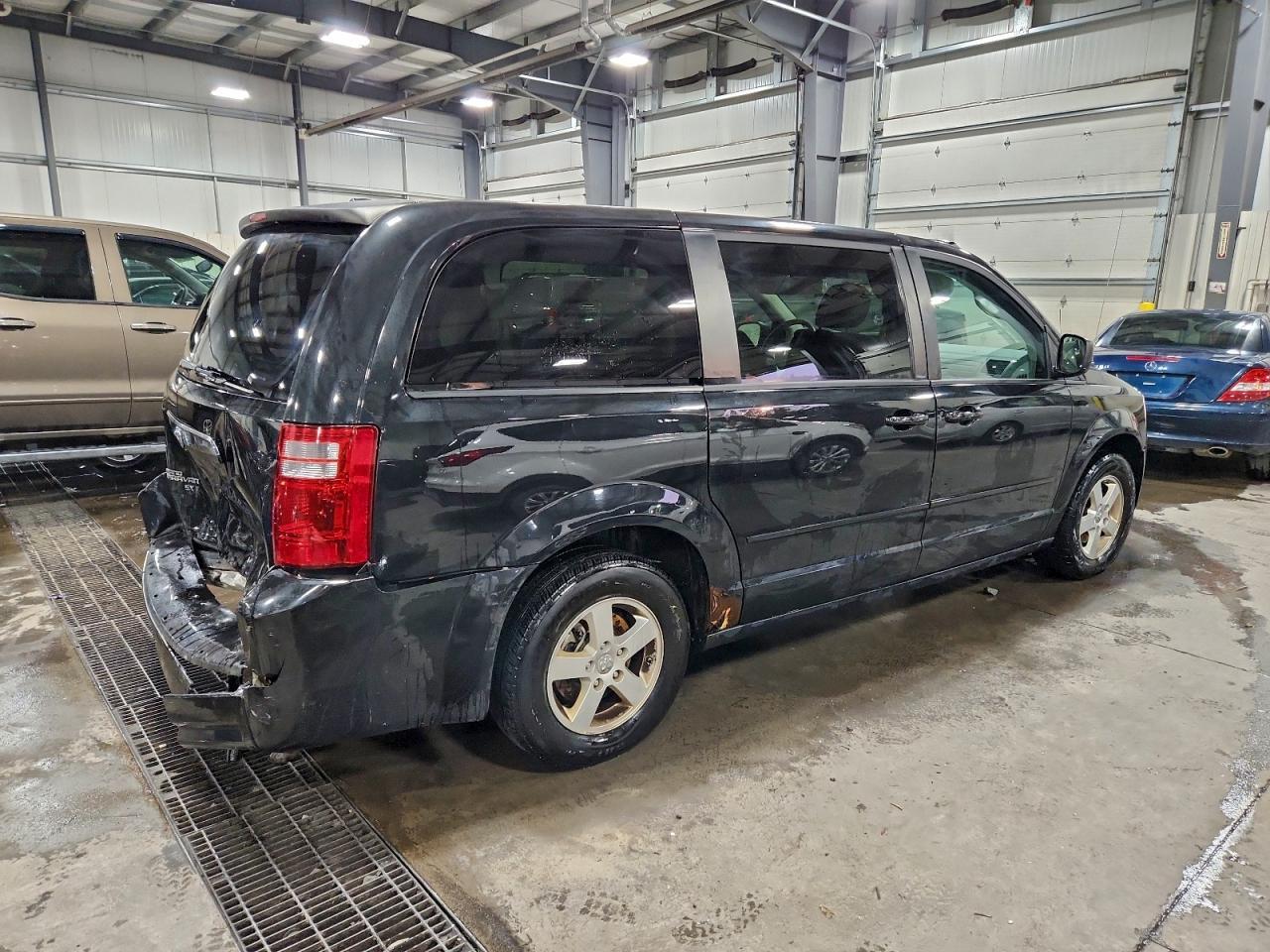 2010 Dodge Grand Caravan Se - Фото 3