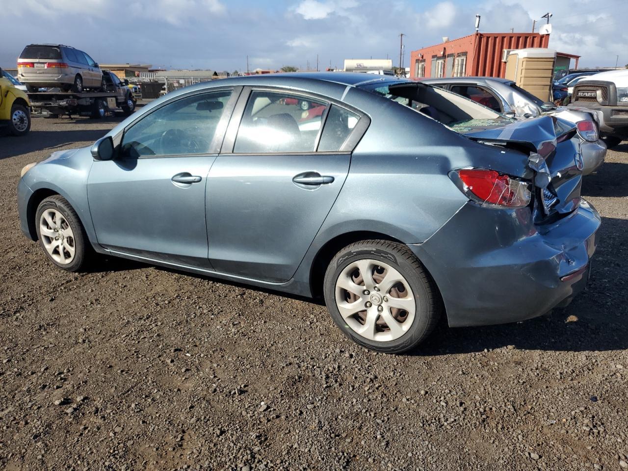 2013 Mazda 3 - Фото 2