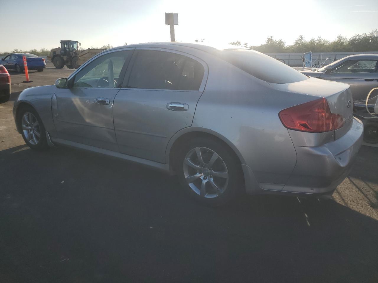 2005 Infiniti G35 - Image 2