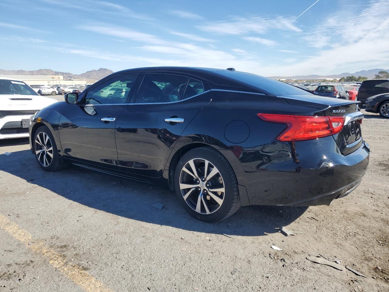 2016 Nissan Maxima 3.5S - Фото 2