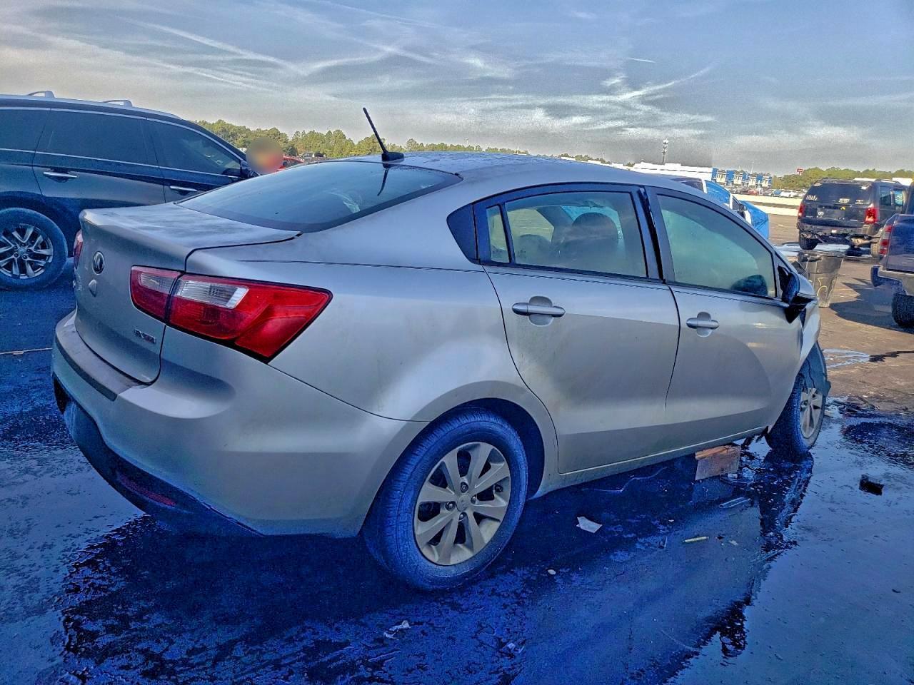 2014 Kia Rio Ex - Фото 3
