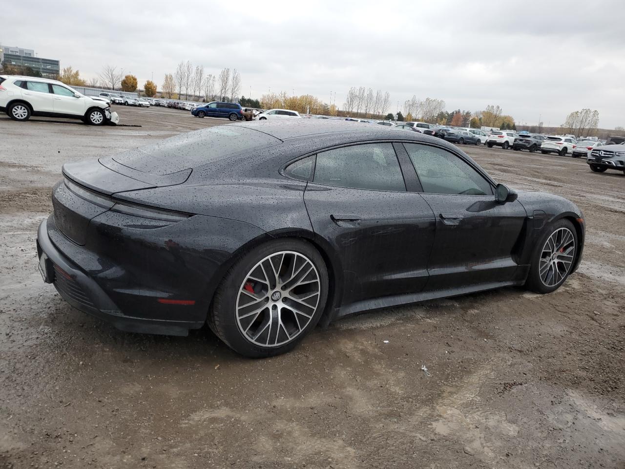 2021 Porsche Taycan 4S - Фото 3