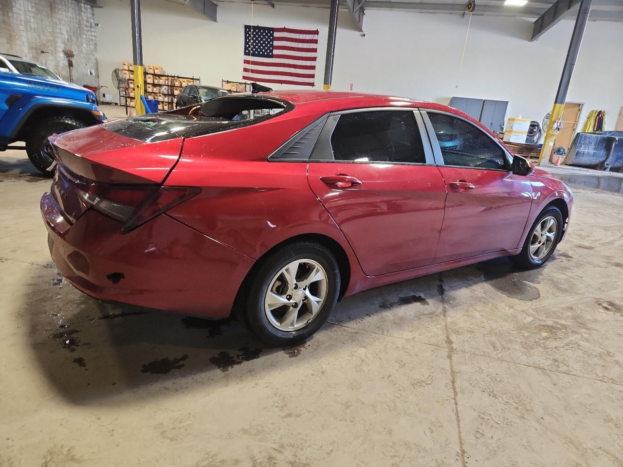 2021 Hyundai Elantra Se - Фото 3